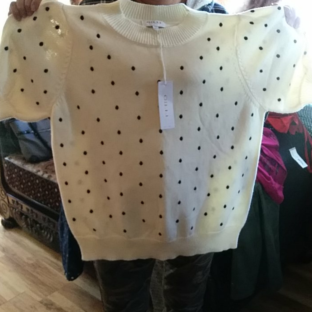 Woman top